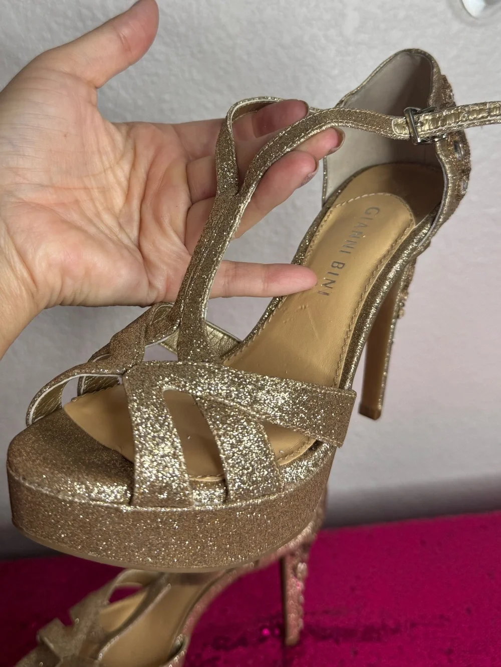 GIANNI BINI 🌟 Glitter Gold Jeweled Strappy Stiletto 4” Heels (Women’s 6)